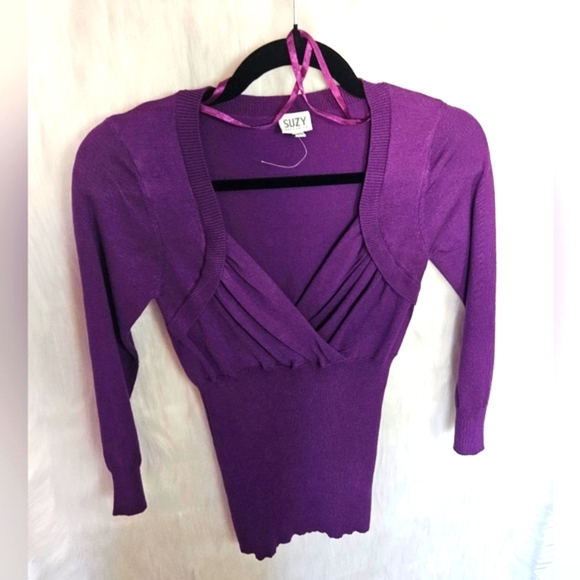 Suzy Shier Classic Bodycon Long Sleeve Ribbed Top (NWOT) - Picture 2 of 7